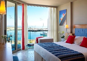 Hotel KYMA SUITES wakacje