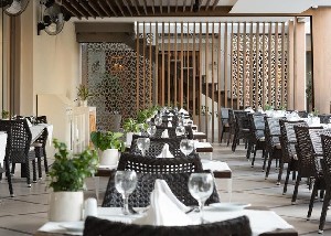 Hotel THEARTEMIS PALACE wakacje