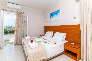 Hotel FILIA HOTEL AND APARTMENTS wakacje