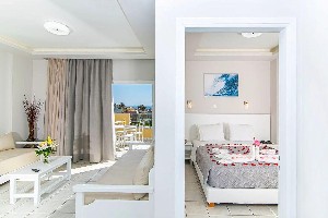 Hotel FILIA HOTEL AND APARTMENTS wakacje