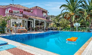 Ubytování s bazénem