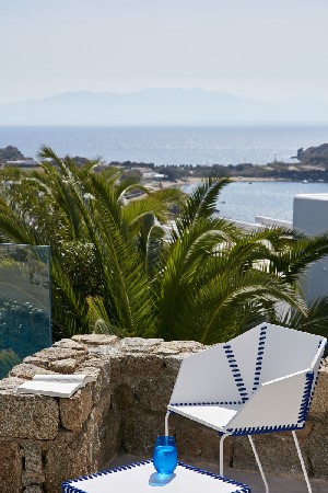 Thalassa Suite Sharing Pool