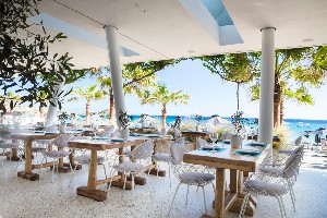 Hotel MYKONOS DOVE BEACHFRONT HOTEL wakacje