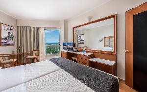 Hotel APOLLO BEACH wakacje