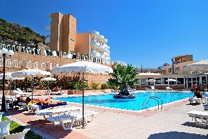Hotel s bazénem