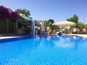 Hotel GORGONA STUDIOS wakacje