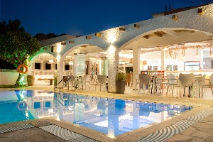Pool and Bar