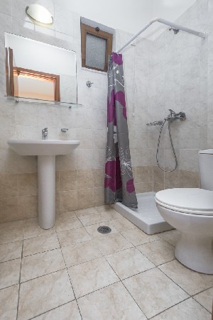 Room bathroom