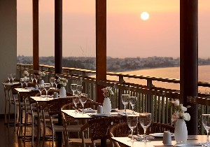 Hotel AMUS HOTEL & SPA wakacje