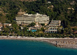 Hotel AMUS HOTEL & SPA wakacje