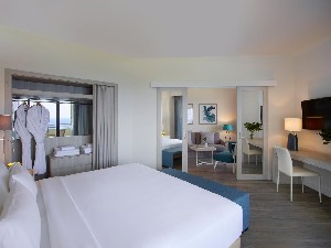 Hotel AMUS HOTEL & SPA wakacje