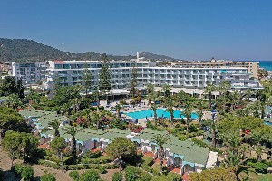 Hotel s bazénem