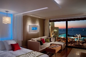 Elite suite sea view with private pool