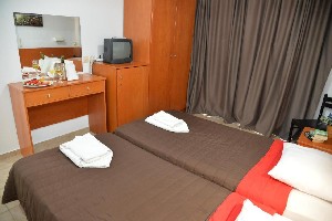 Hotel HELENI BEACH wakacje