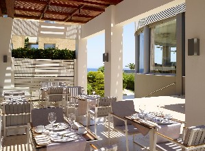 Alazonia Restaurant
