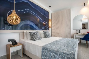 Superior Suite (SeaView, Private-PoolTerrace)