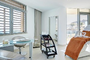 Hotel LINDOS BLU LUXURY HOTEL & SUITES wakacje