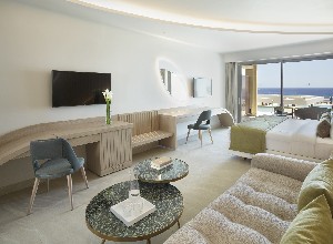 Junior Suite Swim up Sea View