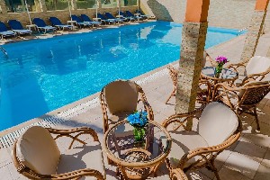 Hotel ESMERALDA wakacje