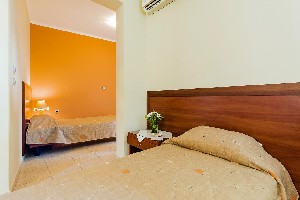 Hotel ESMERALDA wakacje