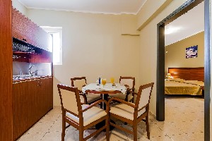 Hotel ESMERALDA wakacje