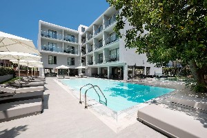 Hotel s bazénem 