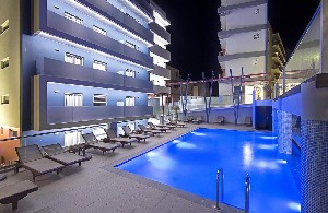 Hotel SEMIRAMIS CITY wakacje