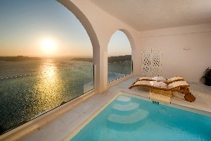 Grand Suite Veranda with Pool Sunbeds