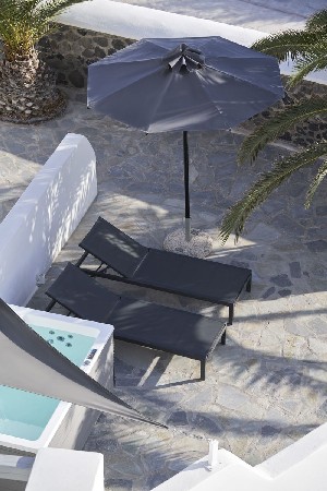 Junior Suite with Jetted Tub & Garden View