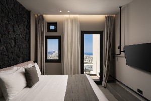 Senior Two Bedroom Suite W. private pool
