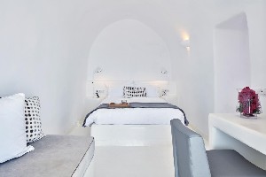 Hotel CLIFF SIDE SUITES wakacje