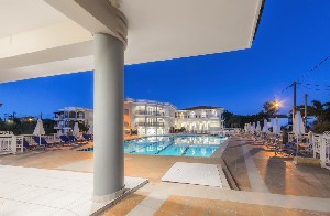 Hotel KARRAS wakacje