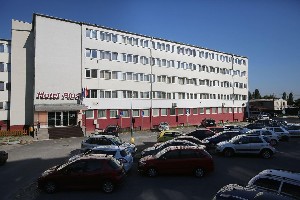 Hotel Plus