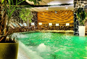 Hotel GRAND HOTEL JASNA wakacje