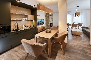 Hotel OVRUČ wakacje