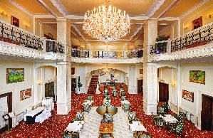 Hotel GRANDHOTEL PRAHA wakacje