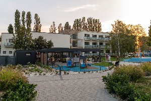 (Slovensko, Západní Slovensko, Dunajská Streda) - THERMAL HOTEL CAMPINO: AKCE 7=6 Pobyt s polopenzí