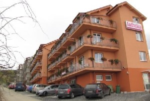 Slovensko, Nitranský kraj, Nové Zámky - APARTHOTEL ANDREJKA - PODHÁJSKA