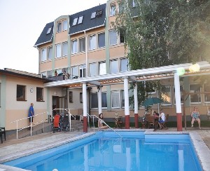 Hotel s bazénem