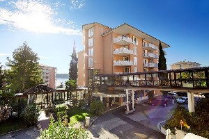 (Slovinsko, Přímoří, Portorož) - ACT-ION HOTEL NEPTUN: Pobyt s polopenzí a vstupem do lázní