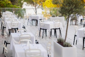 Hotel WELLNESS HOTEL APOLLO wakacje