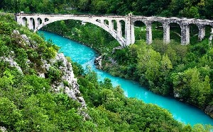 Slovinsko, Podrávsko, Maribor - Ze slovinského Toskánska k vinicím u Jadranu