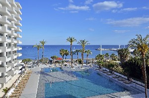 Hotel s bazénem