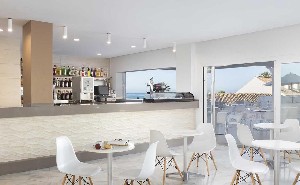 Restaurant/bars