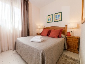 2 bedroom apto