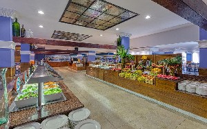 Restaurant/bars