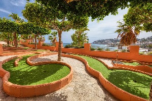 mini golf