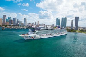 Loď Norwegian Epic