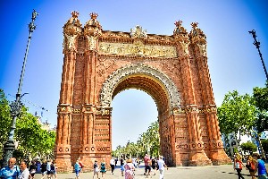Barcelona_Vitezny_oblouk_Radynacestu_Pavel_Spurek_2015.jpg