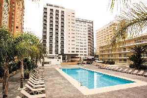 Hotel s bazénem